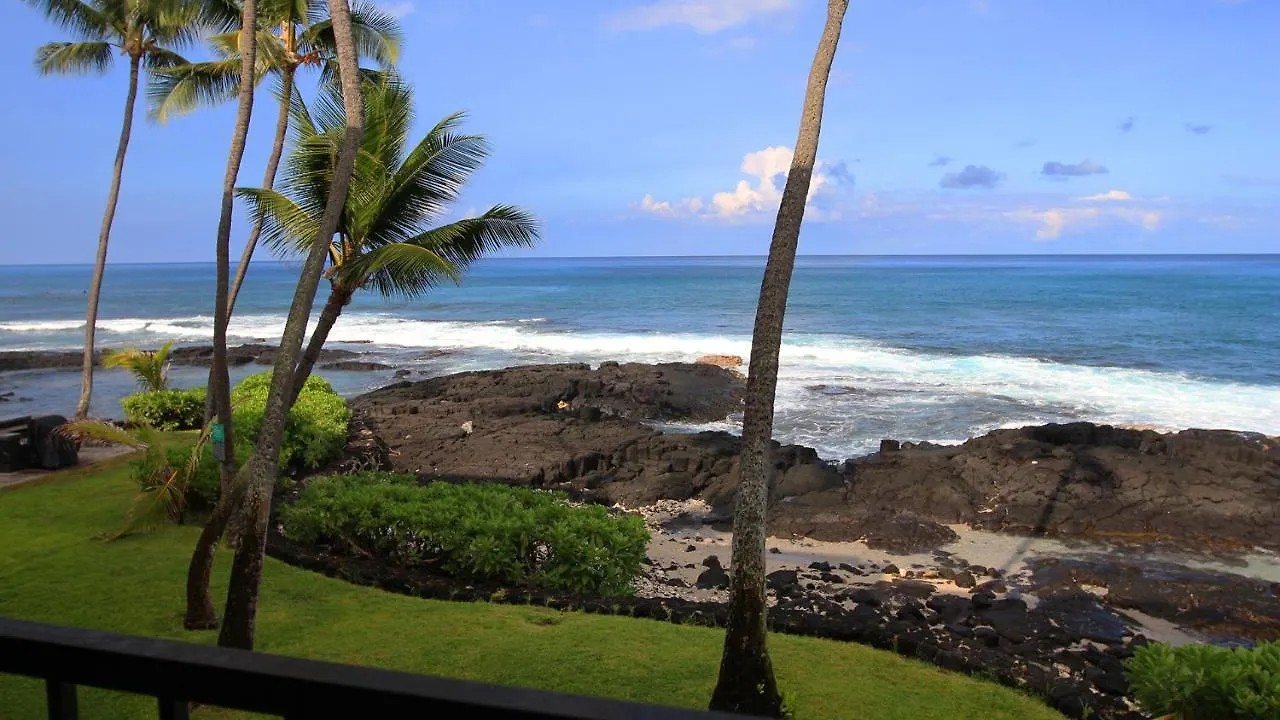 Oceanfront-Incredible Views, Surf Break & Romantic Sunsets At Bali Kai 223 Kailua-Kona