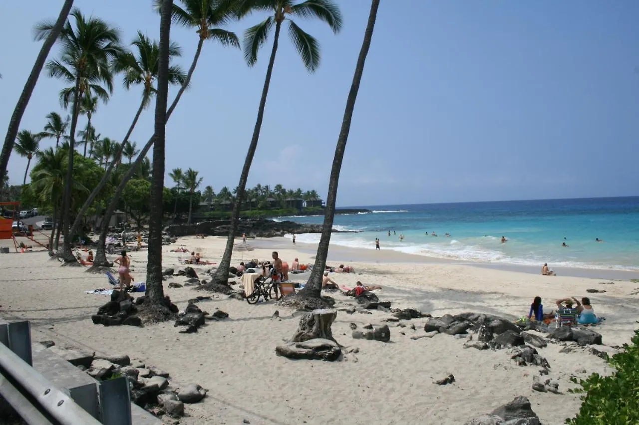 Oceanfront-Incredible Views, Surf Break & Romantic Sunsets At Bali Kai 223 Kailua-Kona United States
